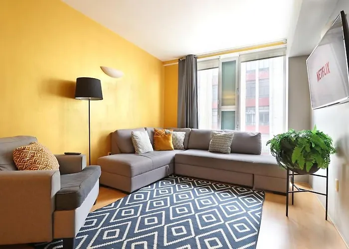 Ac Historic Center 2 Bedroom Cozy Apartment