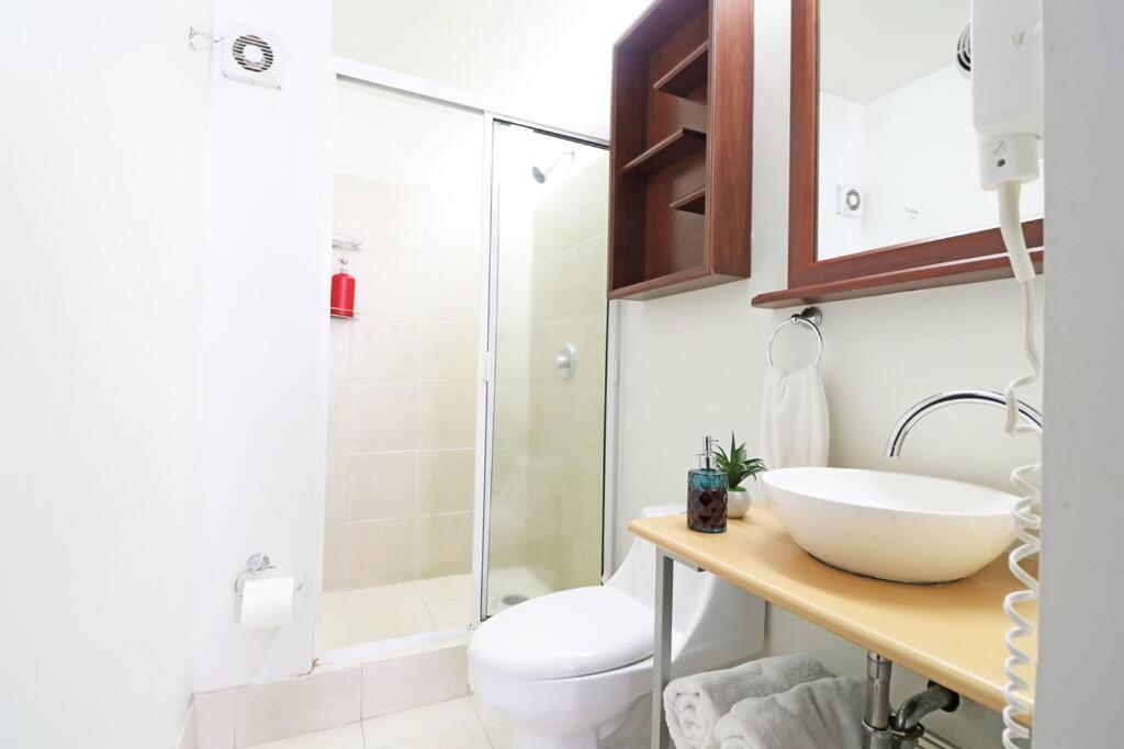Apartment Ac Historic Center 2 Bedroom Cozy *
