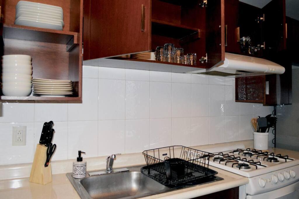 Apartment Ac Historic Center 2 Bedroom Cozy