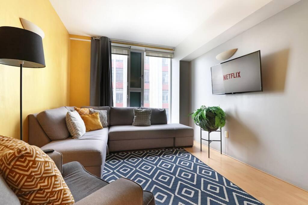 Ac Historic Center 2 Bedroom Cozy Apartment *